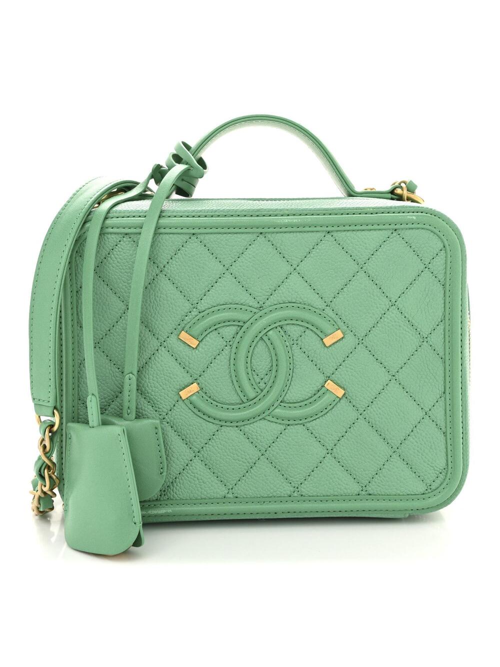 Chanel Caviar Quilted Medium Cc #298890C30B